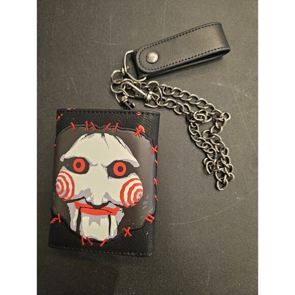 Jigsaw Saw Wallet w/ Chain | Horror Movie Style | Gothic Geek Fashion - Picture 3 of 7
